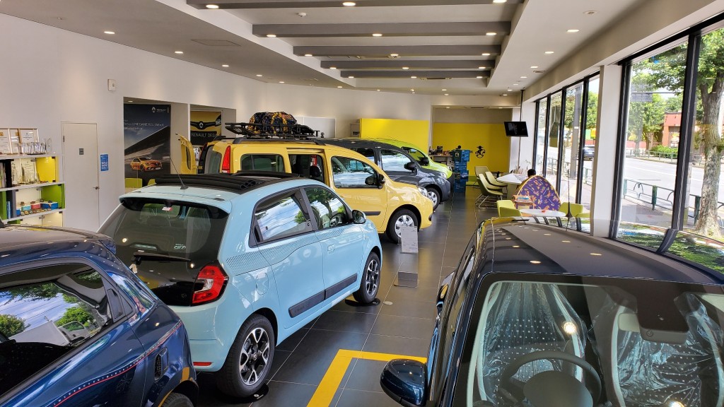 Renault Japon ルノー小平