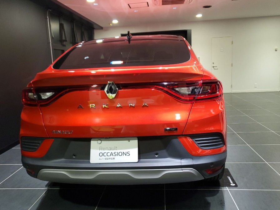 ※フロアマットはサンプル品の為、付属しません。別途、購入をお願いします。