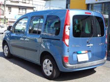 車内容積と使い勝手をとことん追求したら、この形になりました。今でもワン＆オンリーのカングーです。