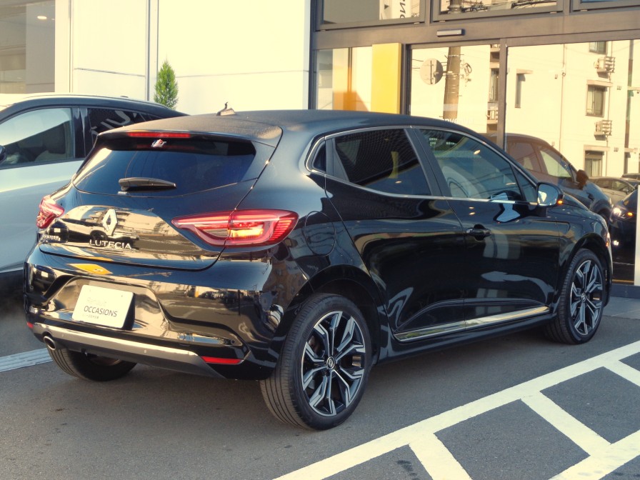 ルノー認定中古車、自社ユーザー管理車、ワンオーナー、禁煙車