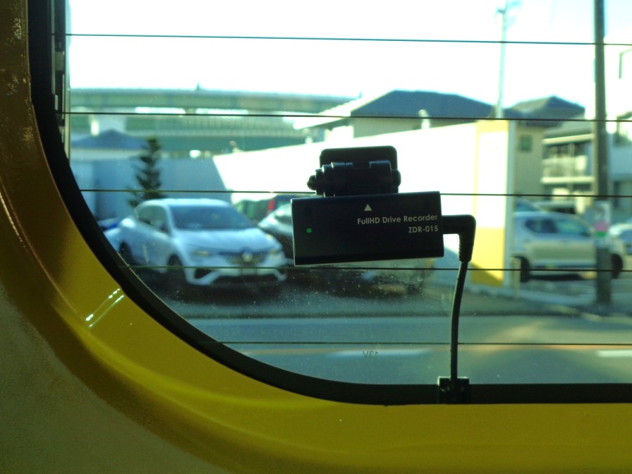後方用ドラレコで安心はさらに高まります。