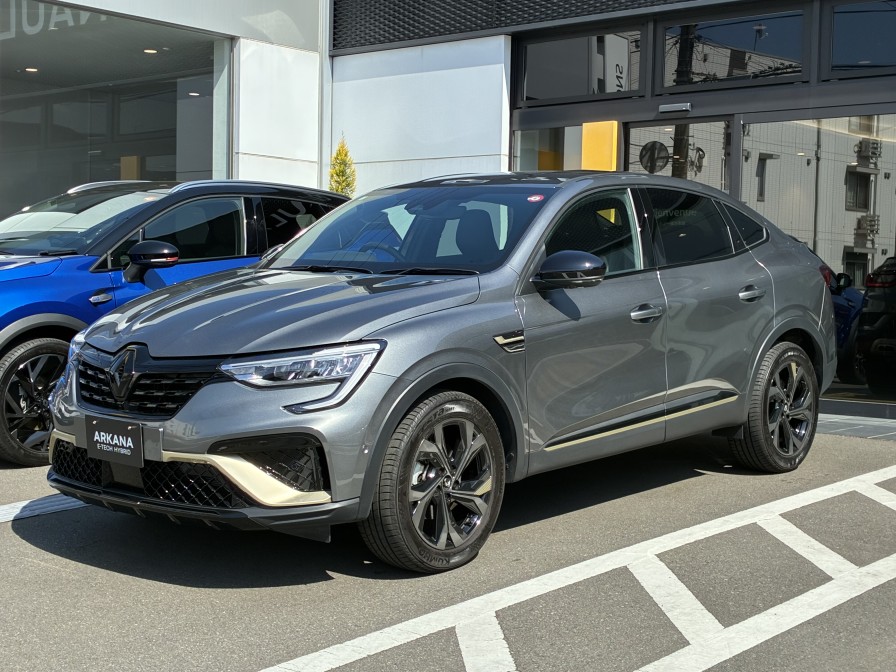 アルカナ E-TECH エンジニアード　認定中古車　レザー/アルカンタラシート　自動ハイビームLED　360度カメラ　アダプティブクルコン