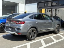 最適化された電子制御ドッグクラッチマルチモードATは、制御技術を向上させたことによりダイレクトな加速と快適さをもたらすシームレスな変速を実現している。