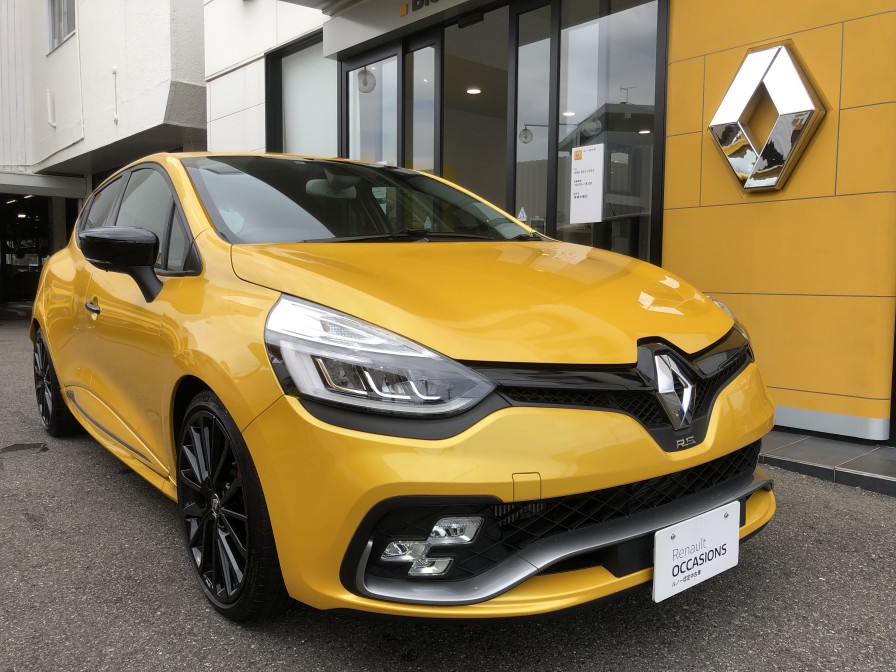 Renault Japon ルノー北九州 ルノー ルーテシアr S トロフィー 当店デモカー メーカー保証