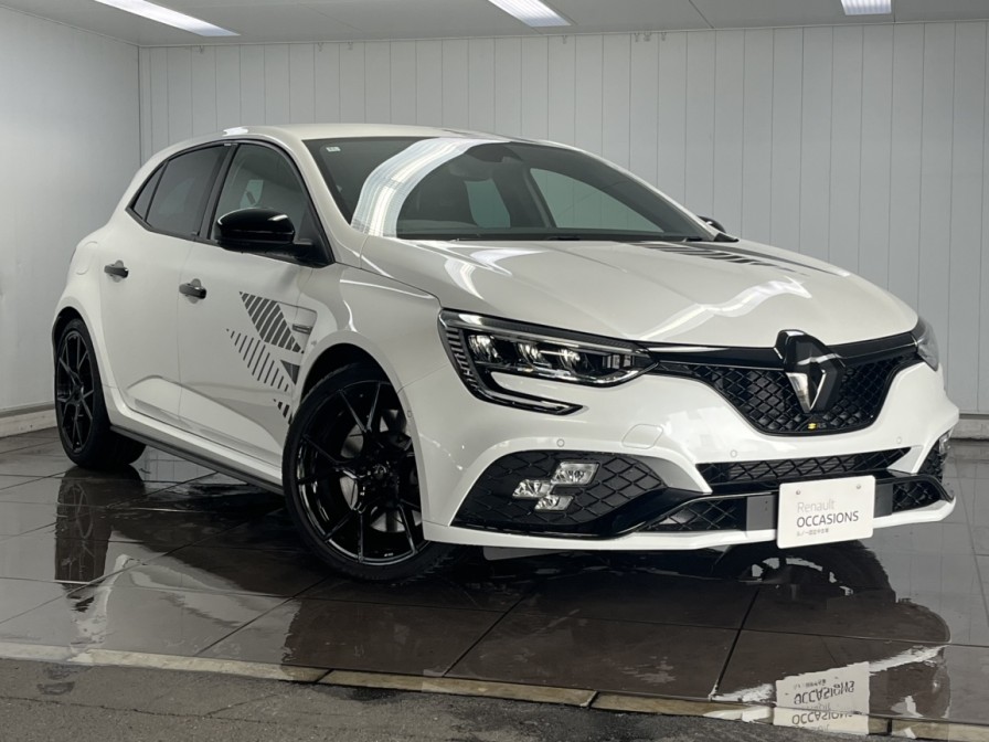 ルノー　メガーヌ　RSウルティム