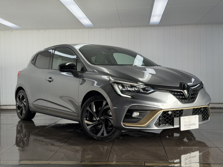 ルノー　ルーテシア　E-テック　エンジニアード