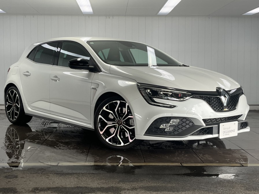 ルノーメガーヌRS